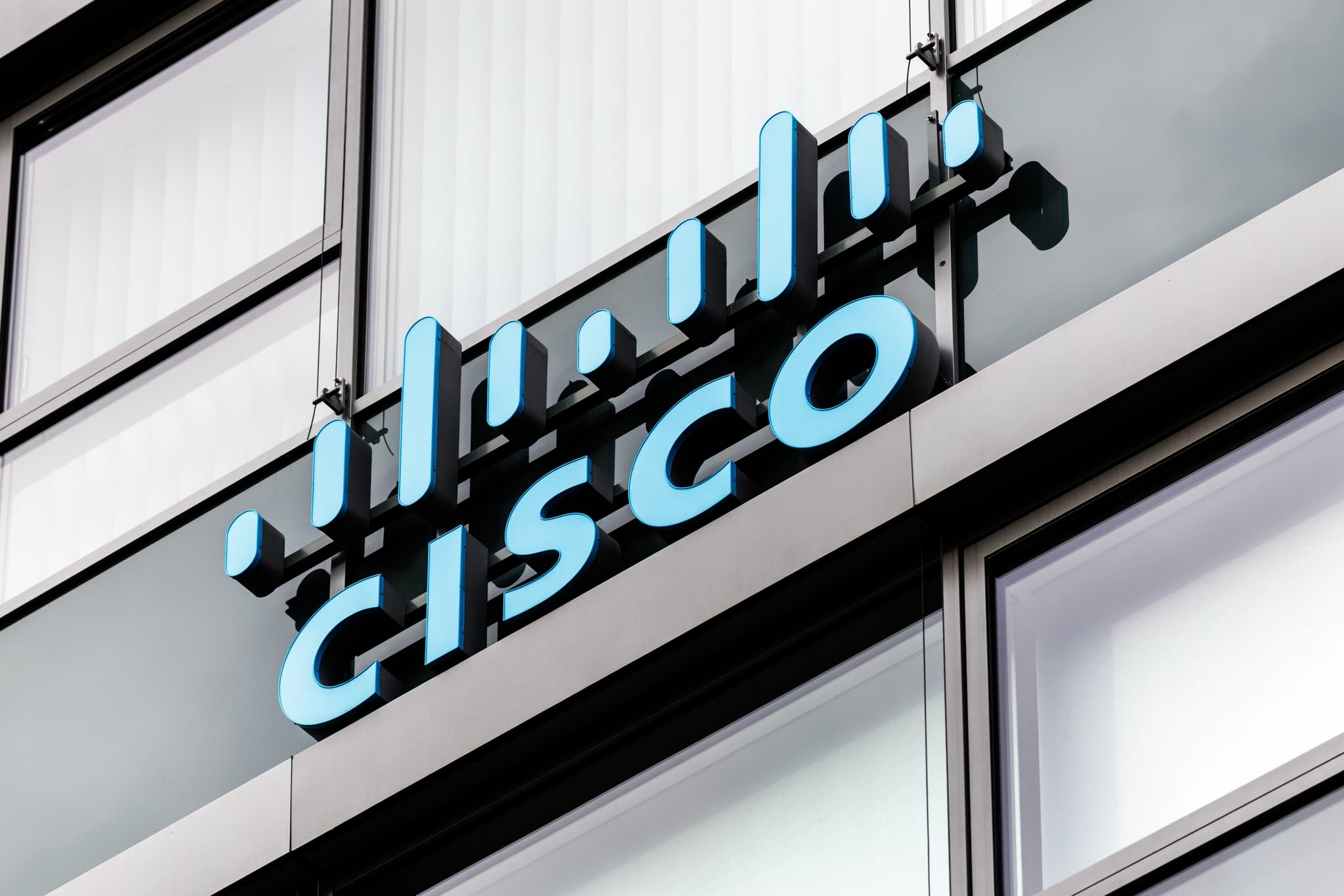 Governments Warn of Zero-Day Vulnerabilities in Cisco Edge Technology