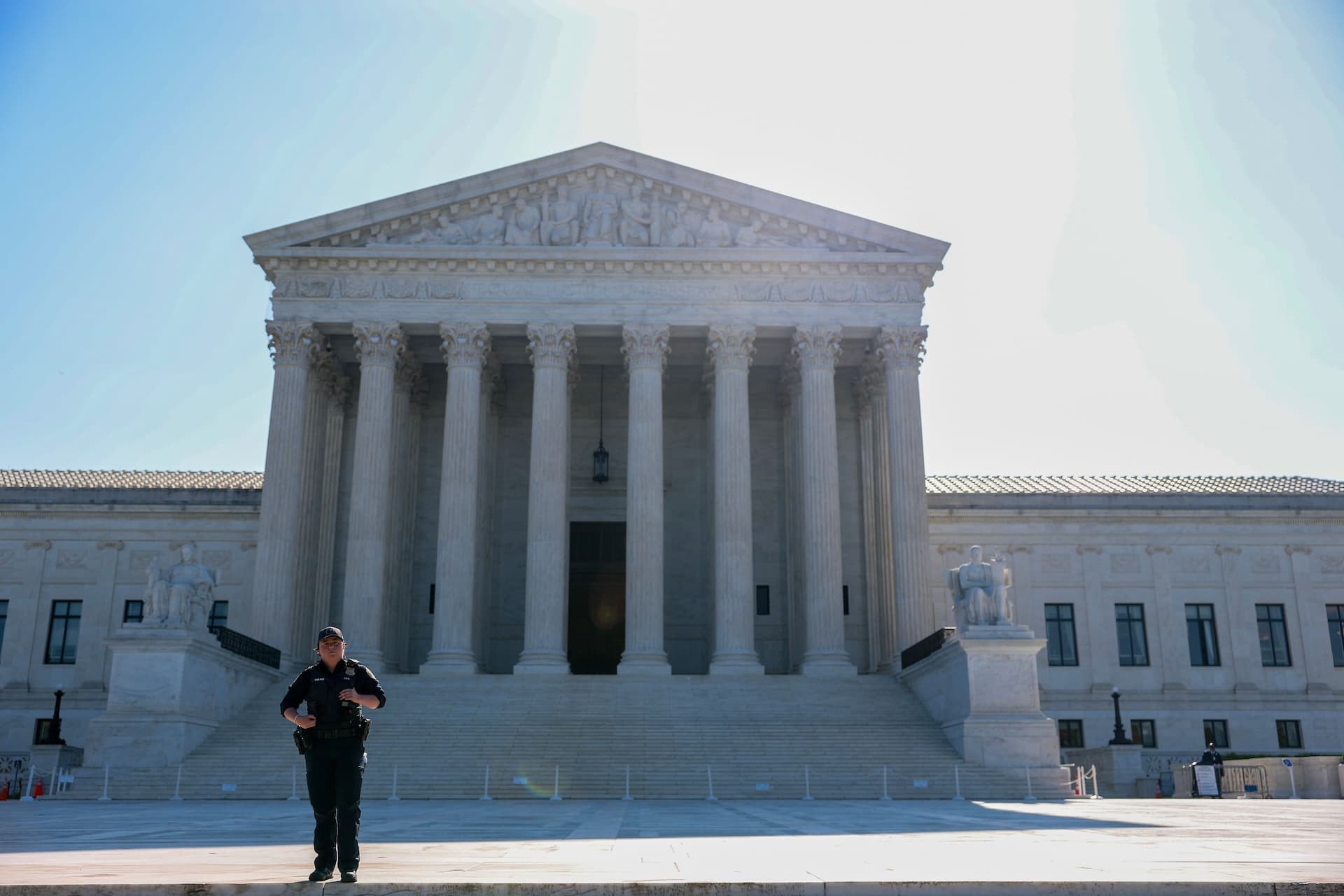 Supreme Court Reviews Constitutionality of Geofence Warrants in Chatrie v. United States