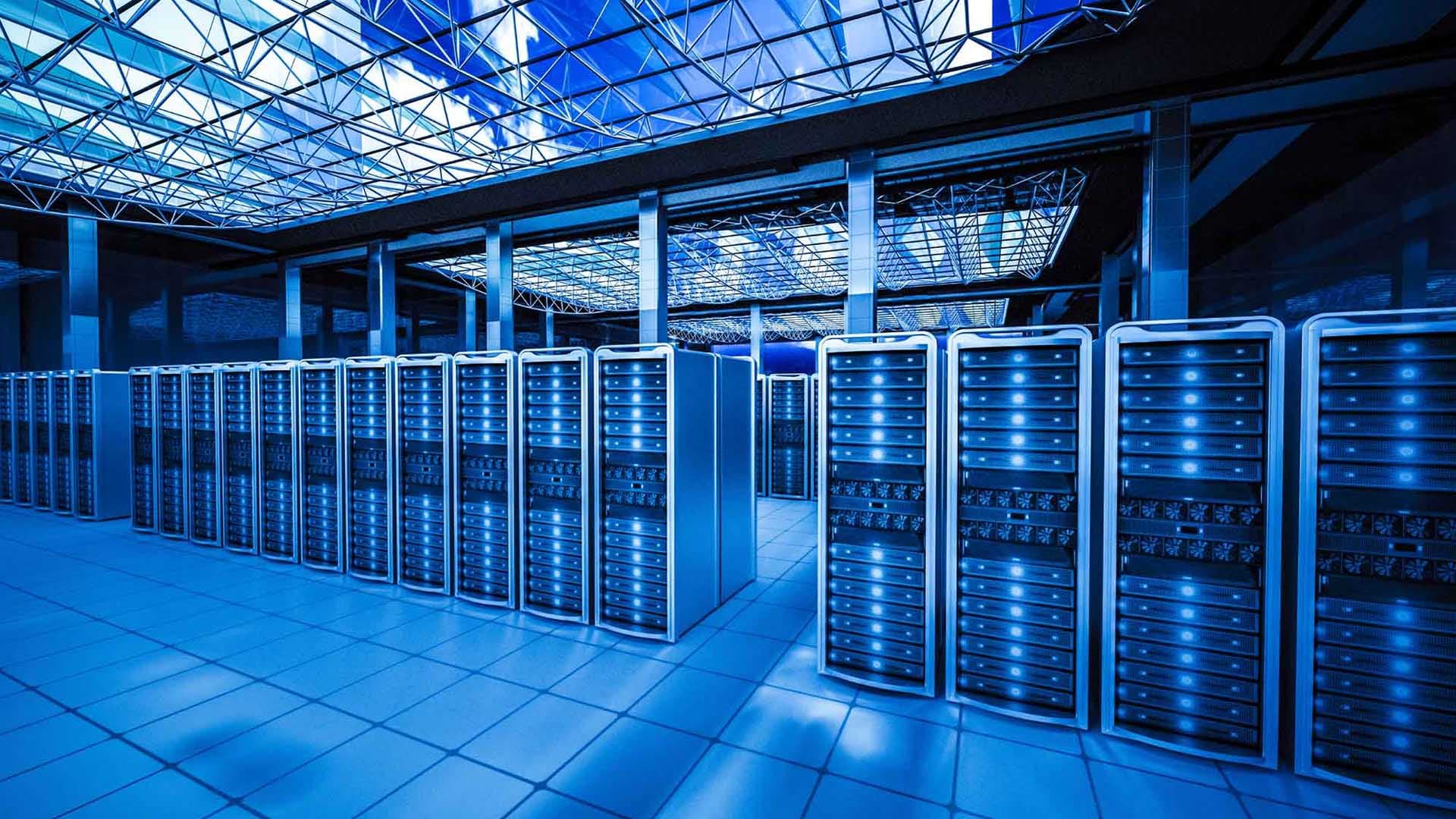 Global Data Center Survey 2025 Highlights Resilience and GDPR Compliance as Key Priorities