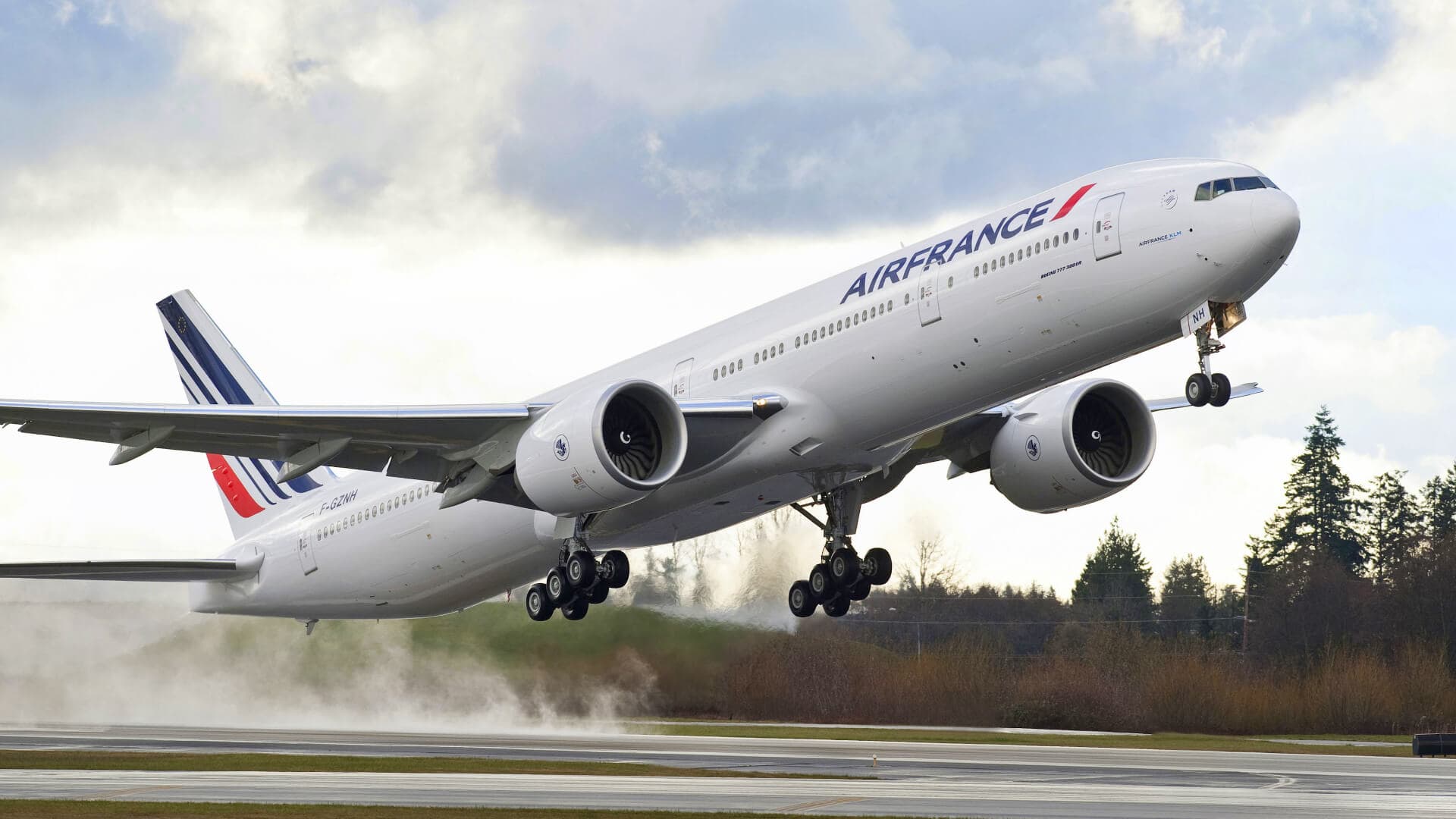 Supply Chain Vulnerability Leads to Data Breach at Air France and KLM