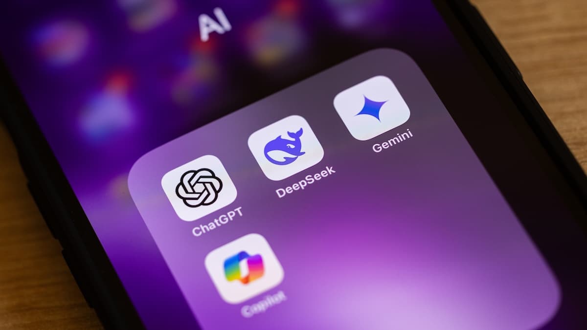 Study Reveals 50% of Workers Use Unapproved AI Tools Daily