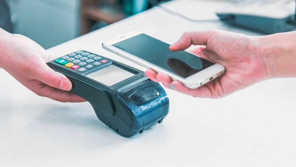 New Cyber Attacks Target Russian Bank Customers Using CraxsRAT and NFCGate