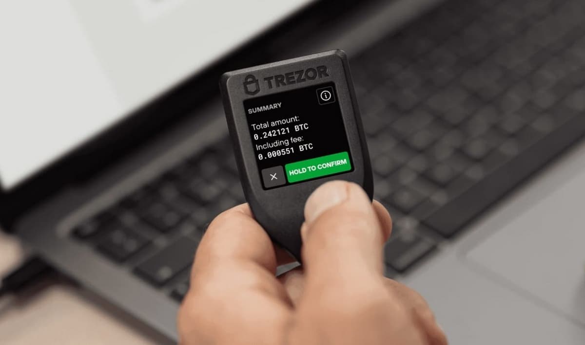 Trezor Warns Users of Phishing Attacks
