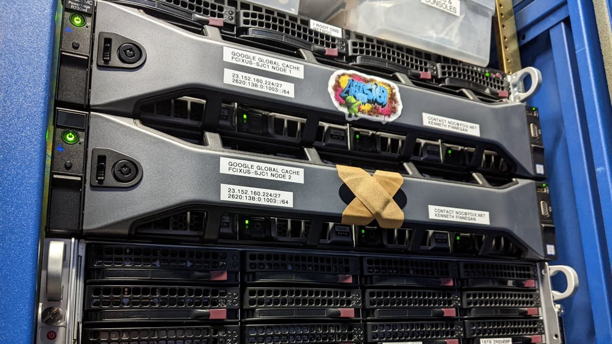 Foreign Tech Giants Set Up Cache Servers in Warsaw to Serve Russian and Belarusian Users