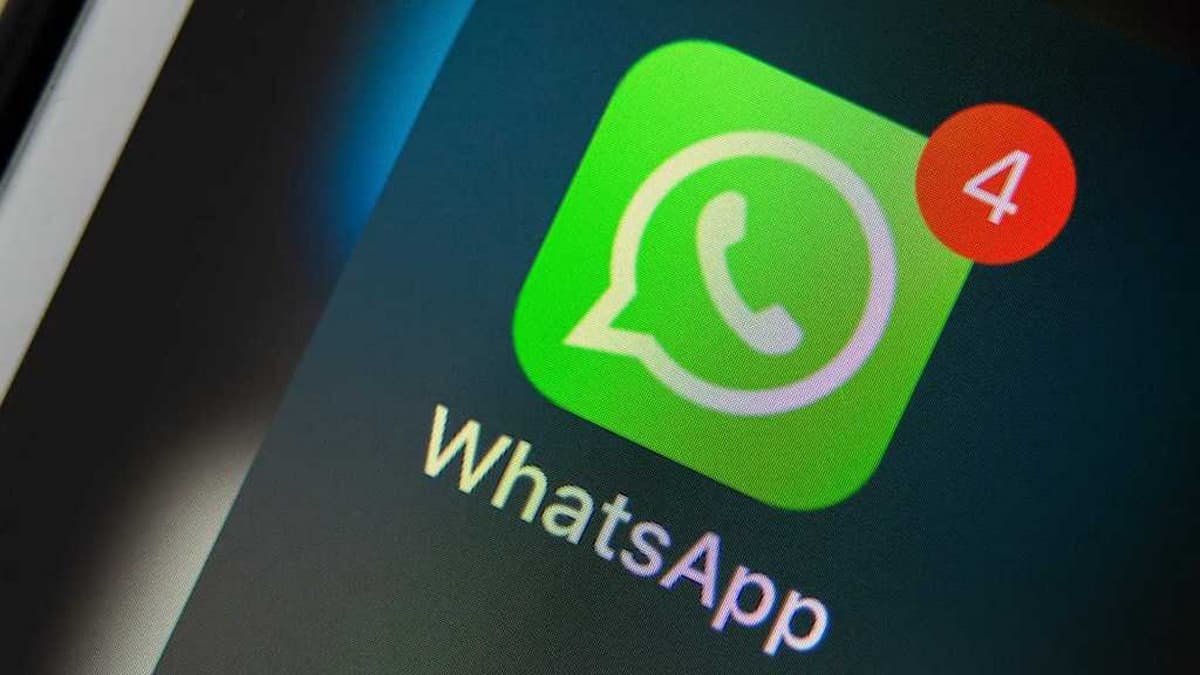 Potential Blocking of WhatsApp in Russia: Cybersecurity Implications and Impact Analysis