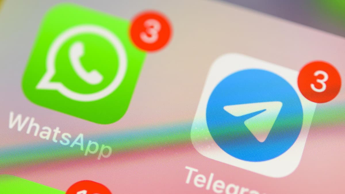 Roskomnadzor Imposes Partial Restrictions on Telegram and WhatsApp Voice Calls in Russia