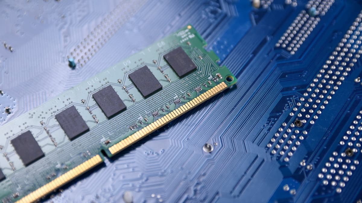 Phoenix Rowhammer Variant Bypasses DDR5 Protections, Enables Rapid Root Privilege Escalation