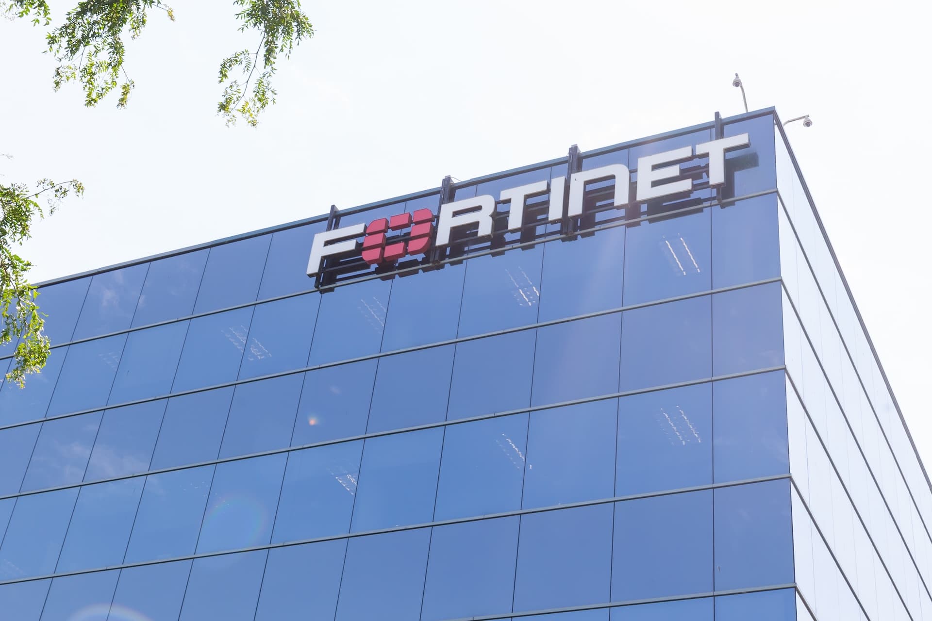 Critical Zero-Day Vulnerability in Fortinet Products Exploited to Hijack Firewalls and Create Unauthorized Admin Accounts