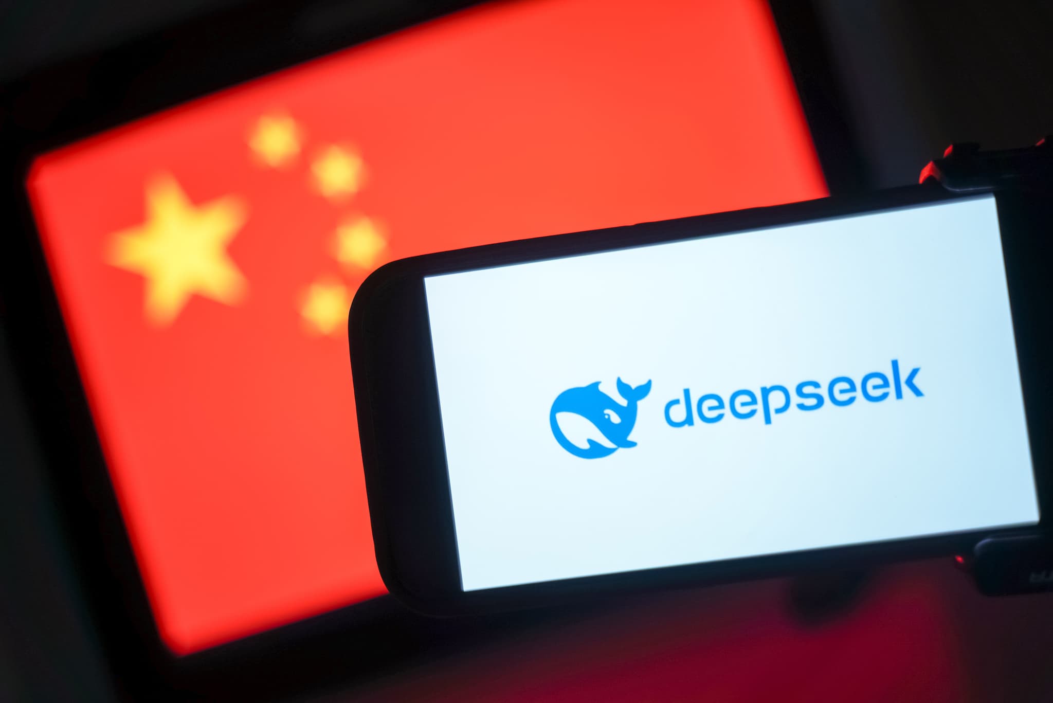 Senators Propose Ban on Chinese AI System DeepSeek for Federal Contractors