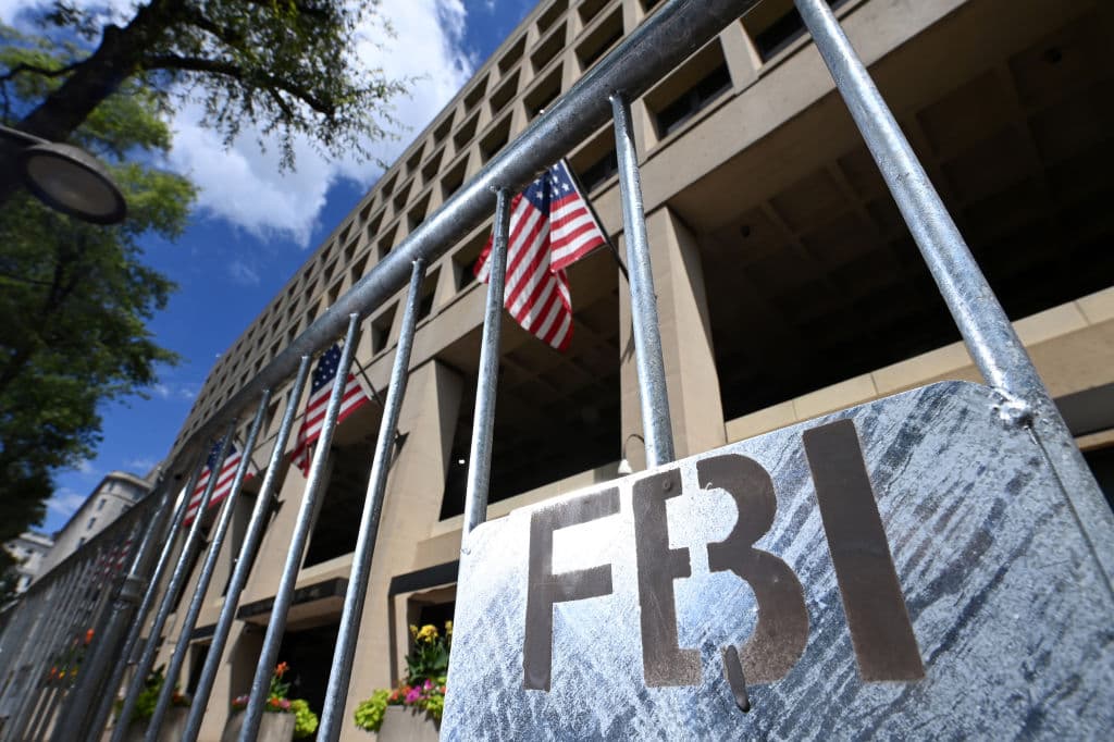 ShinyHunters Claims FBI Attack and Data Exposure of Agents