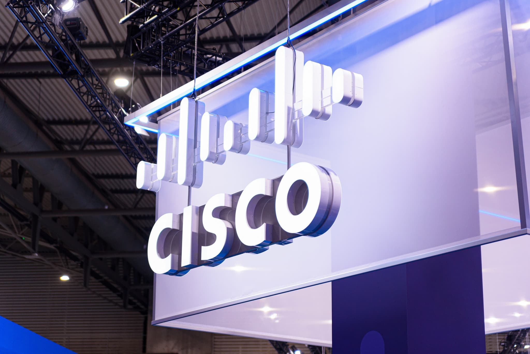 US and UK Cybersecurity Agencies Warn of Chinese Hackers Persisting on Cisco Firewalls
