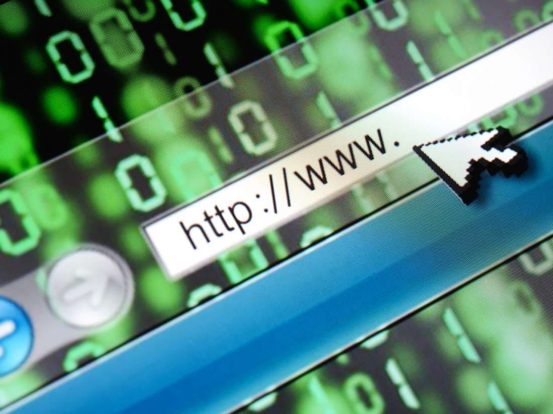 Psylo Browser: A Holistic Approach to Online Privacy with Tab-Isolated Proxies and Anti-Fingerprinting Measures