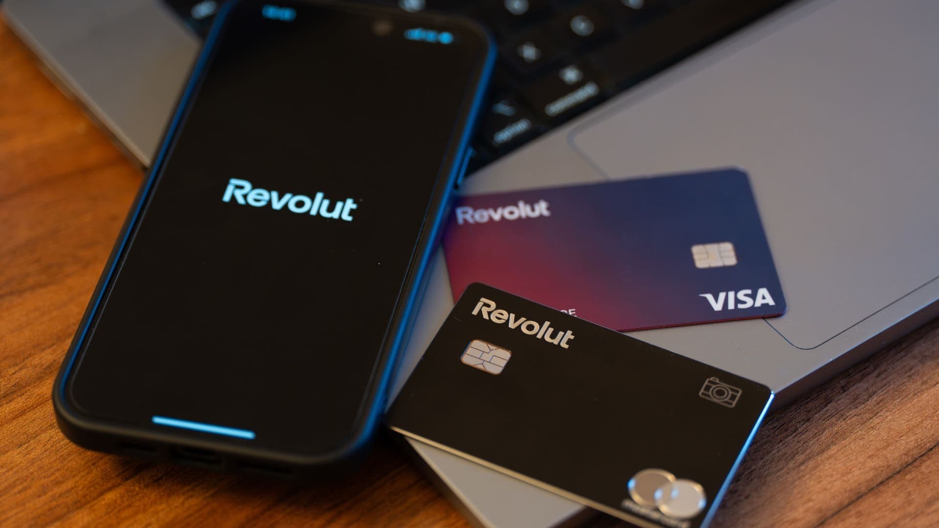 Revolut Case: Compromised Institutional PEC Used for Social Engineering Attack