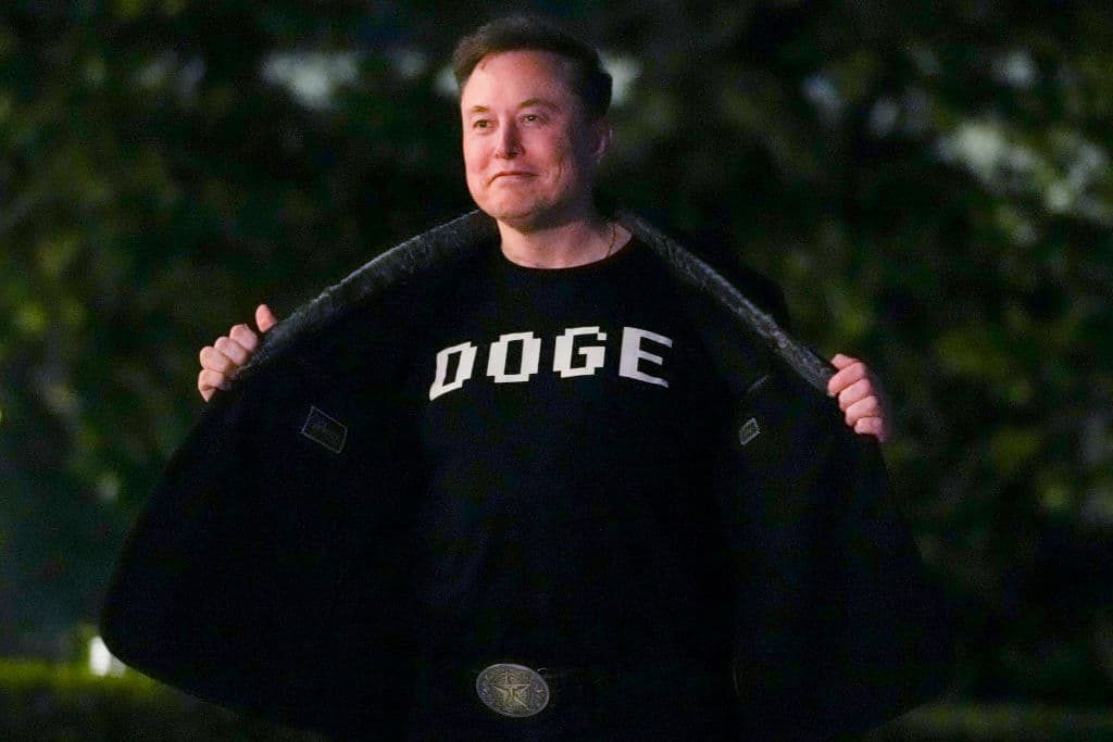 Scammers Impersonate Elon Musk's DOGE Group to Steal Personal Information