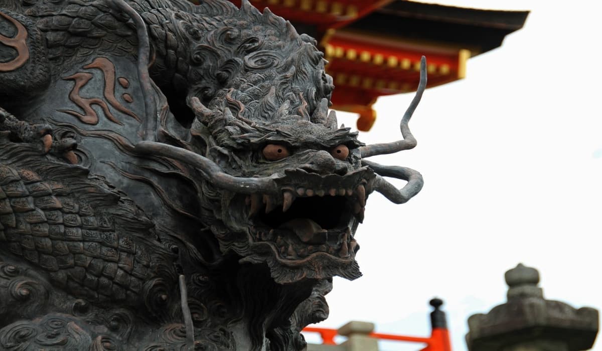 Chinese-Linked Hackers Target Global Organizations in Cyberespionage Campaign