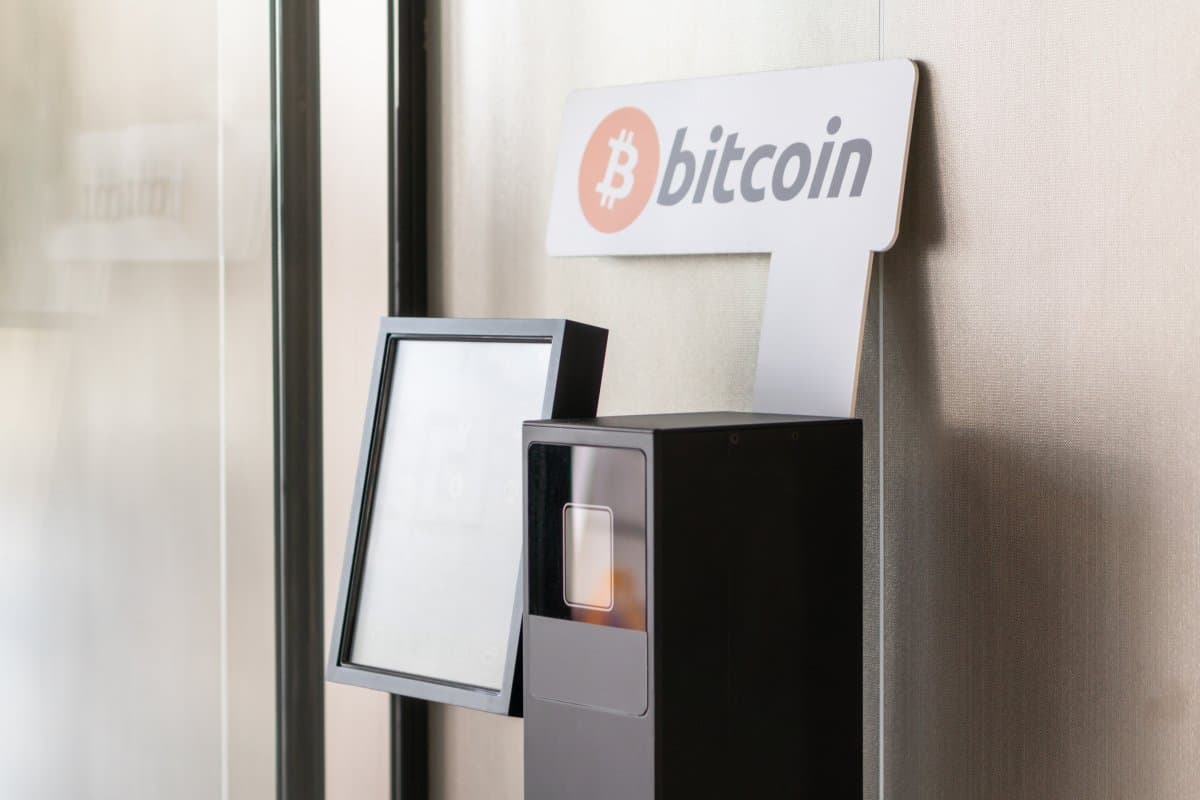 Australia Tightens Regulations on Cryptocurrency ATMs to Protect Seniors from Fraud