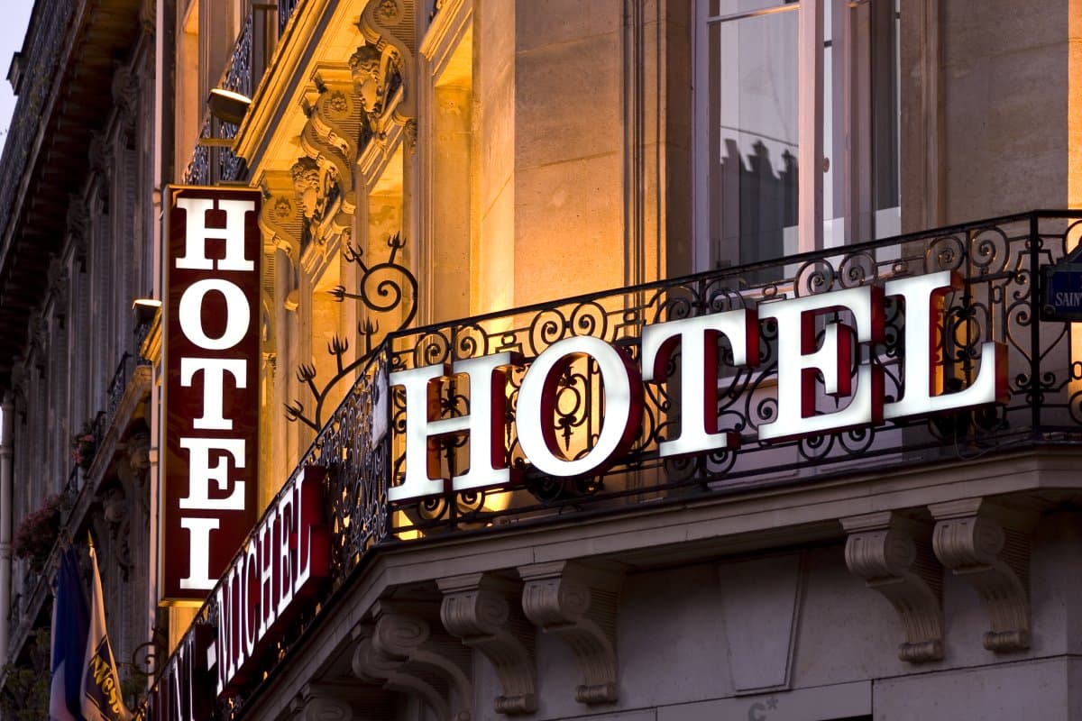 Darknet Sale: Tens of Thousands of ID Scans Stolen from Italian Hotels