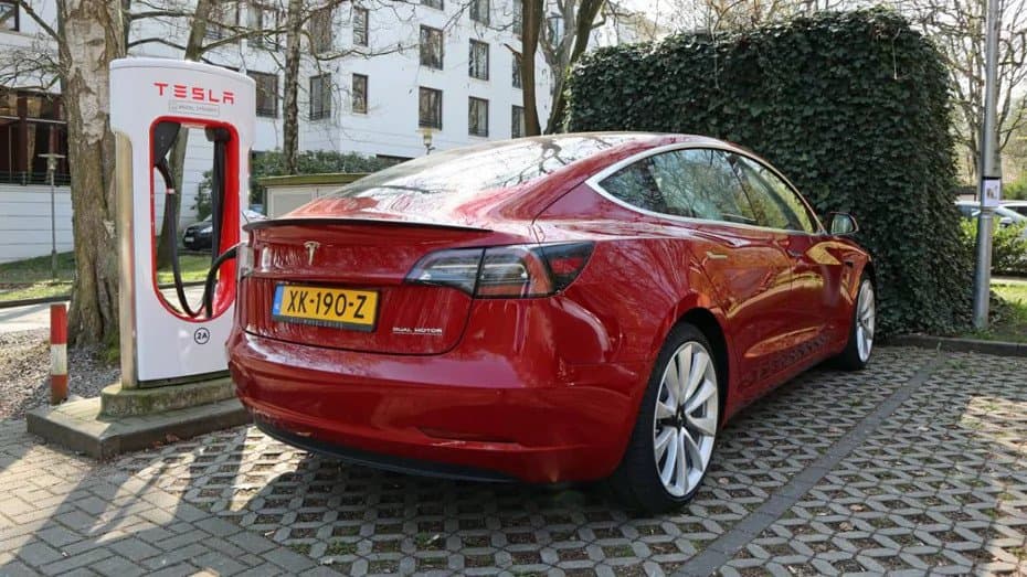 Hundreds of TeslaMate Installations Accessible Publicly, Risking Sensitive Vehicle Data