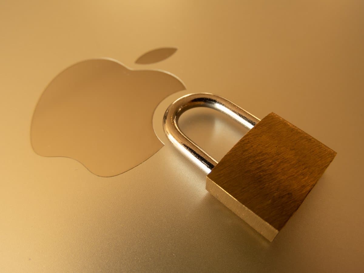 Apple Expands Bug Bounty Program with Rewards Up to $2 Million