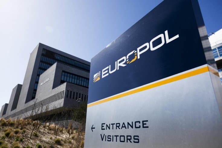 Europol Dismantles €460M Crypto Scam Targeting 5,000 Victims Worldwide