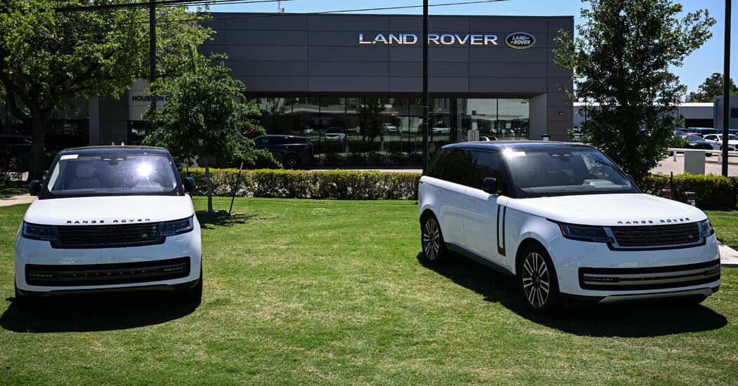 Automakers Close Factories, Lay Off Workers in Response to New Car Tariffs