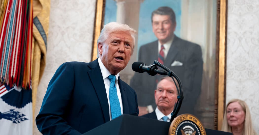 Donald Trump's Private Dinner Offer Boosts His Memecoin's Price