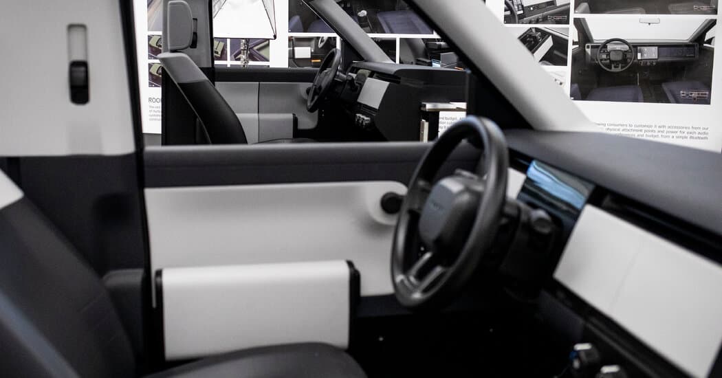 Slate Auto, Backed by Jeff Bezos, Plans to Sell a Stripped-Down Electric Truck