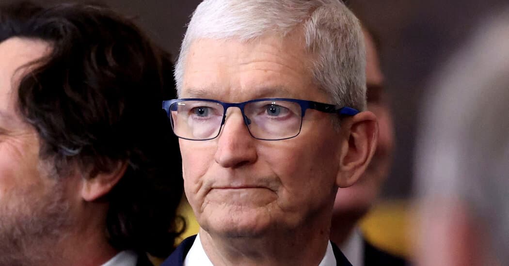 Tim Cook's Relationship with President Trump Deteriorates, Impacting Apple