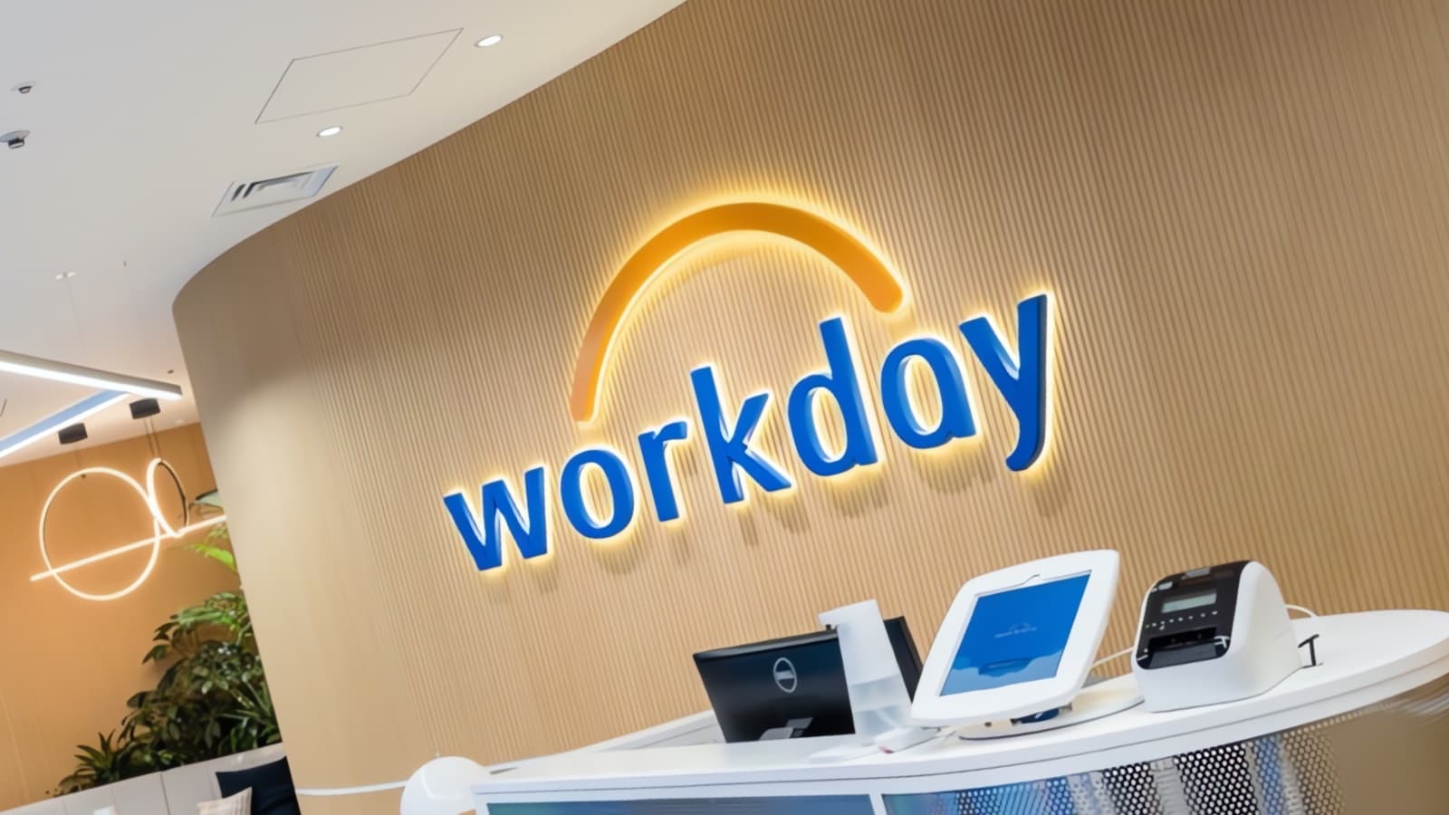 HR Giant Workday Discloses Data Breach Amid Salesforce Attacks
