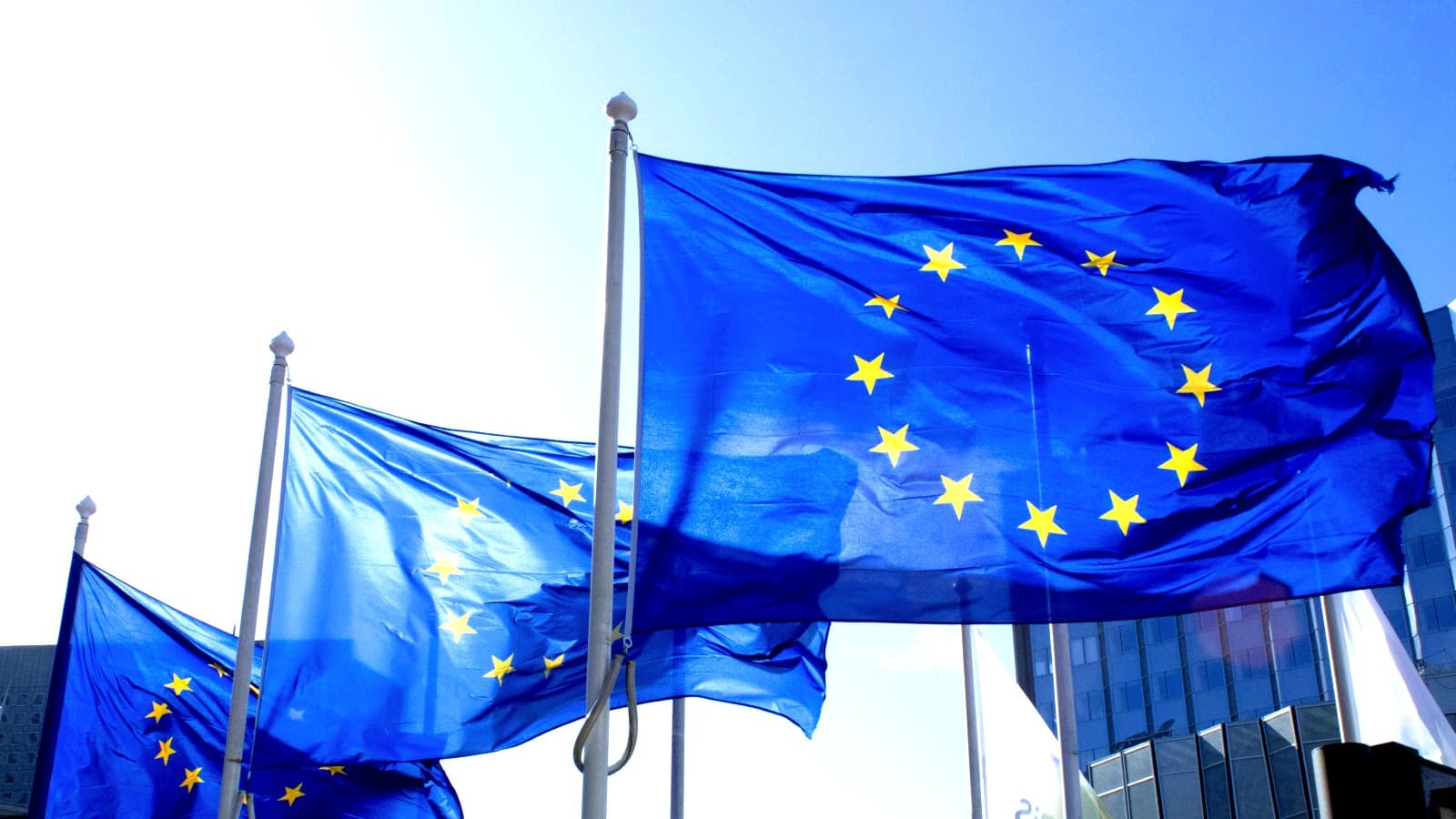 European Commission Investigates Security Breach in Amazon Cloud Environment