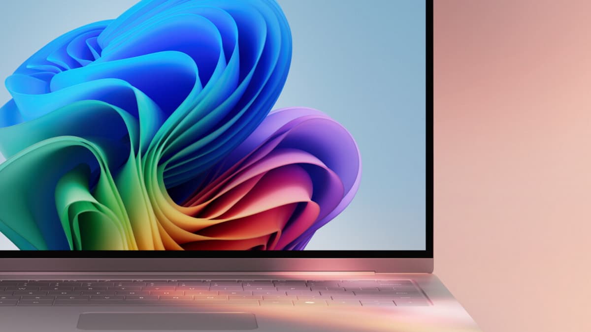 Microsoft Temporarily Blocks Windows 11 24H2 Update for Systems with AutoCAD 2022